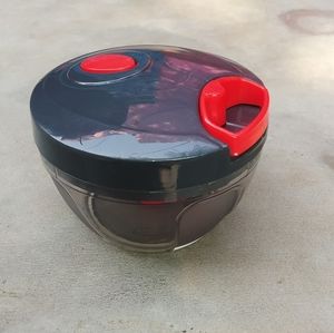 Brand new Plastic Handy Vegetables chopper